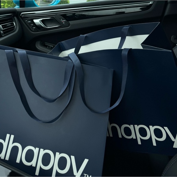 Madhappy Hampton’s shirt Pink and White T shirt - Picture 2 of 2